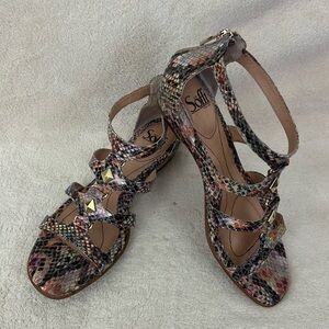 Sofft low wedge sandals